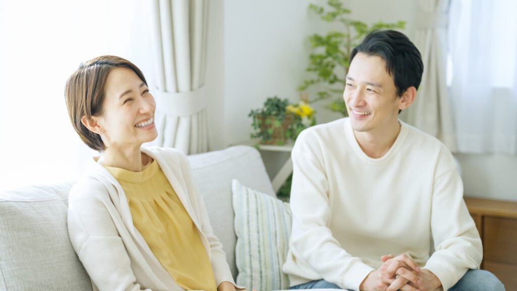 虫歯治療の初期症状を治療し笑顔の夫婦